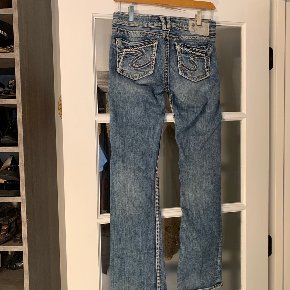 Jeans - Picture 2 of 3